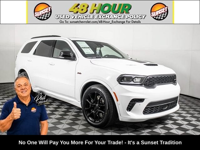 2025 Dodge Durango R/T in White Knuckle — front three-quarter view