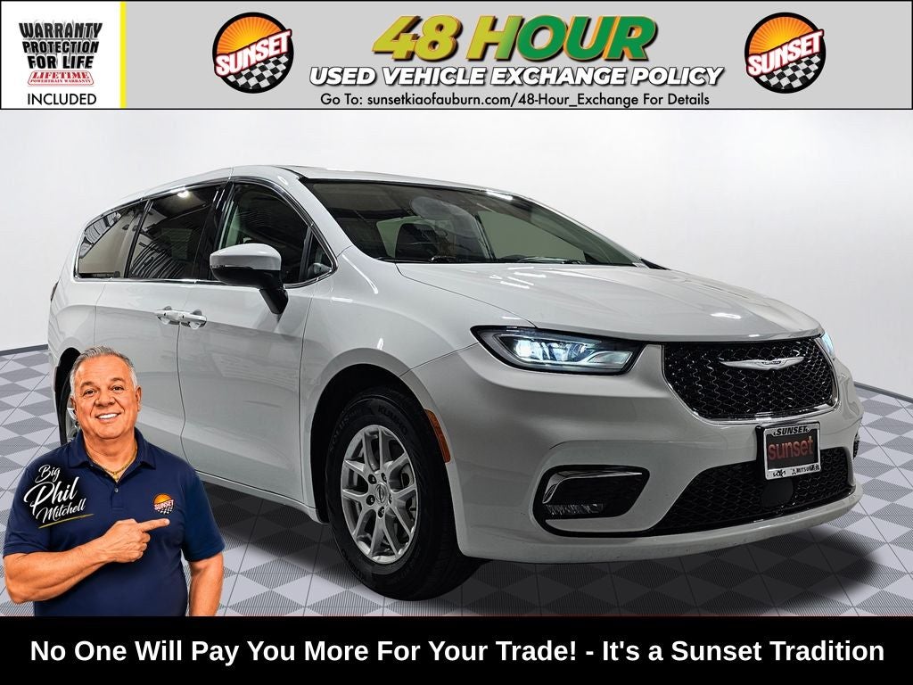 2023 Chrysler Pacifica Touring L in Bright White Clearcoat — front three-quarter view